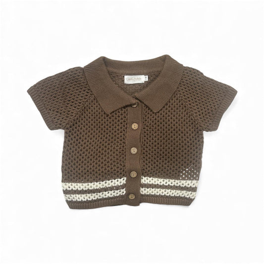 Dusty brown organic baby clothing top with short sleeves and button front by Casita Bebes.