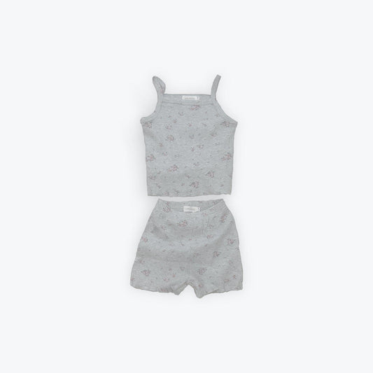 Organic gray baby sleepwear set with subtle print, certified organic cotton by Casita Bebes.
