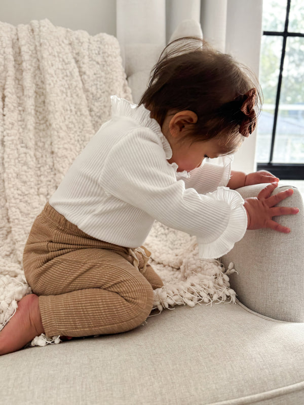 Essentīals Cotton Textured Pants